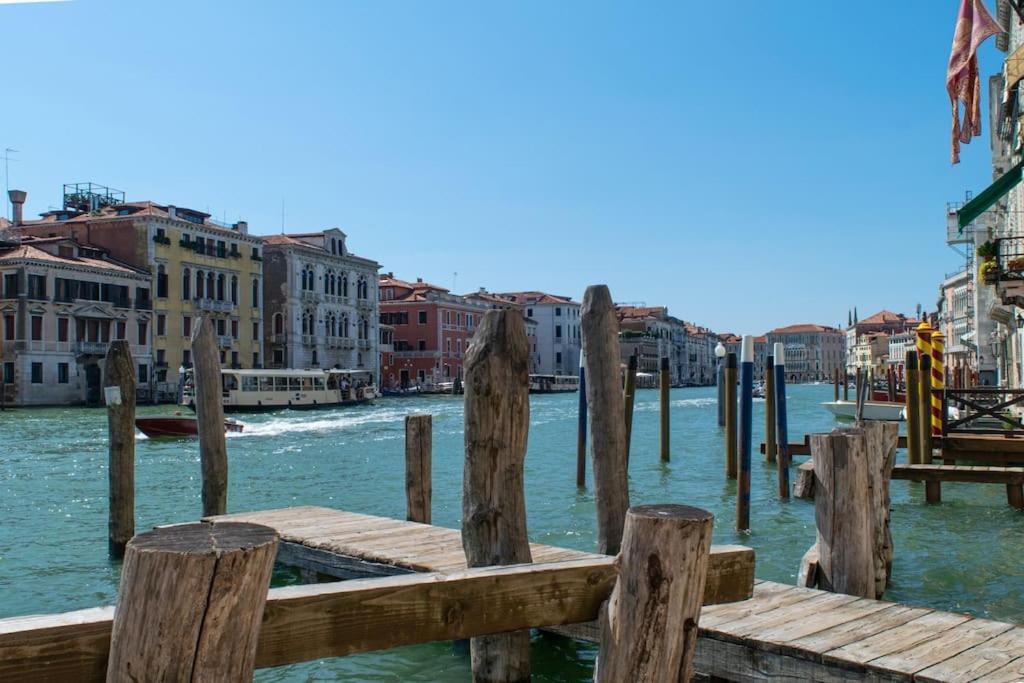 Residence Alma - Rialto Bridge Венеція Екстер'єр фото