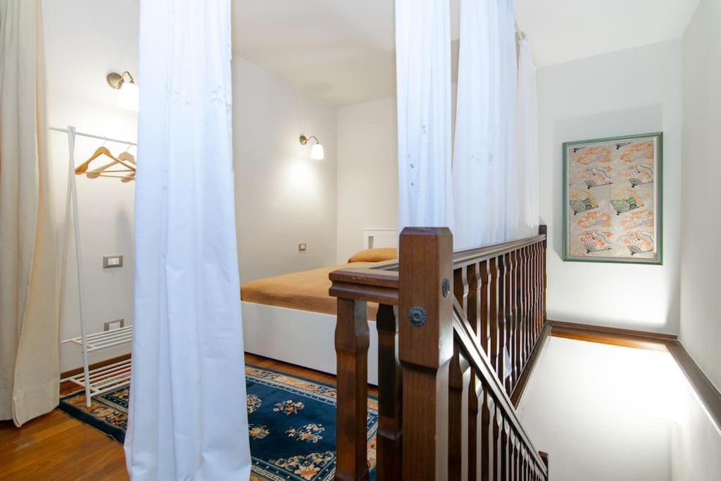 Residence Alma - Rialto Bridge Венеція Екстер'єр фото